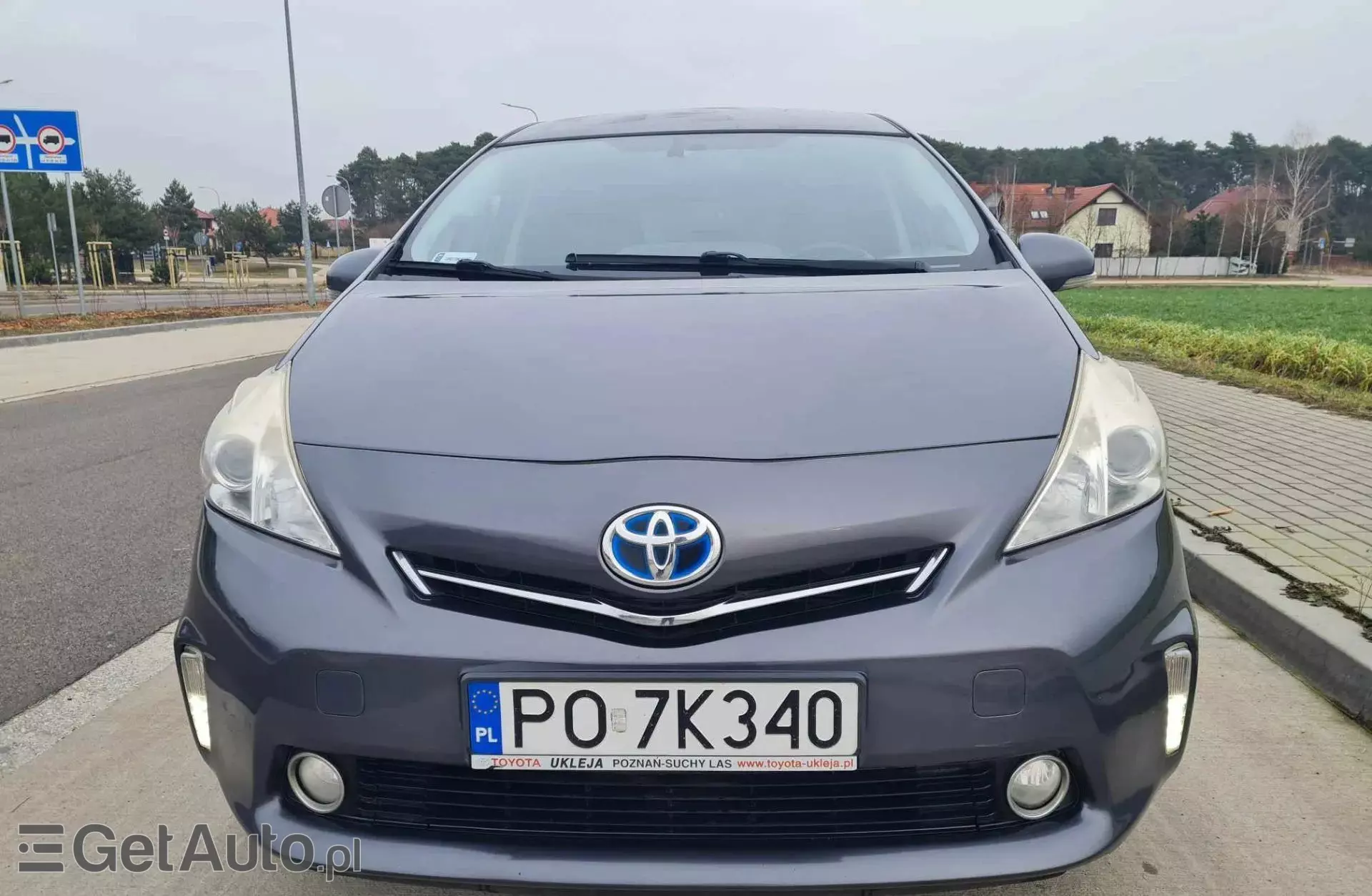 TOYOTA Prius Plus 