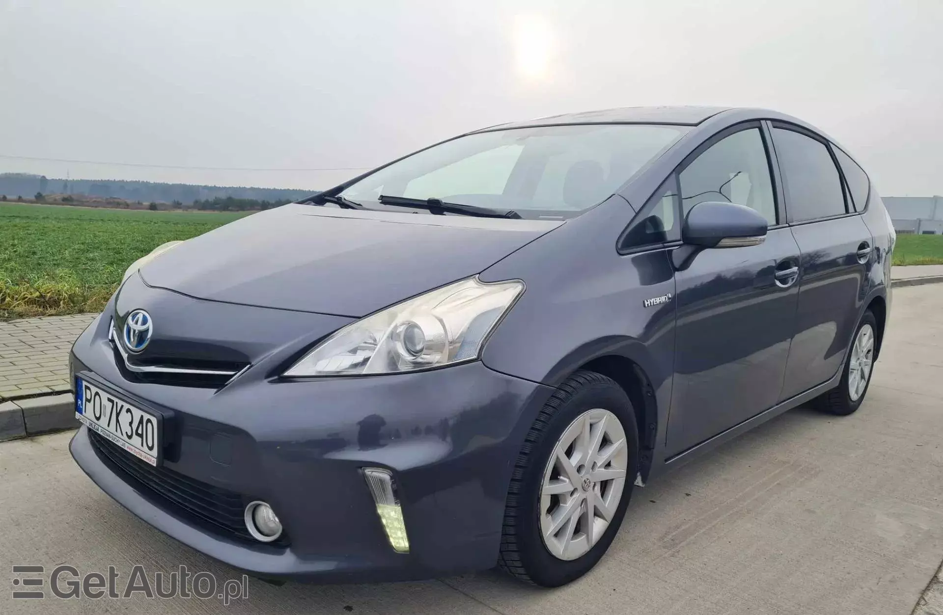 TOYOTA Prius Plus 