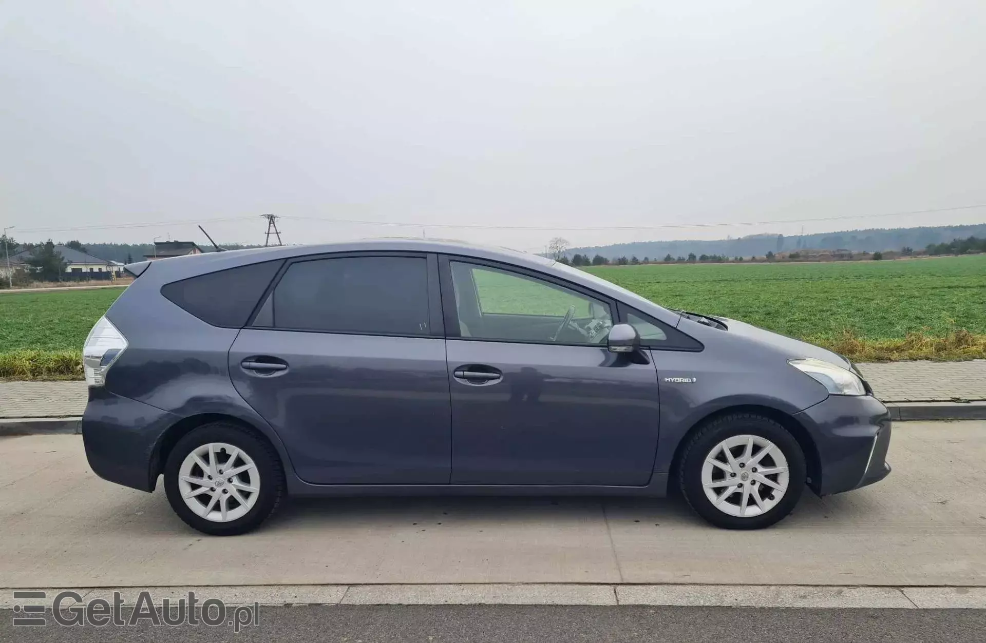 TOYOTA Prius Plus 