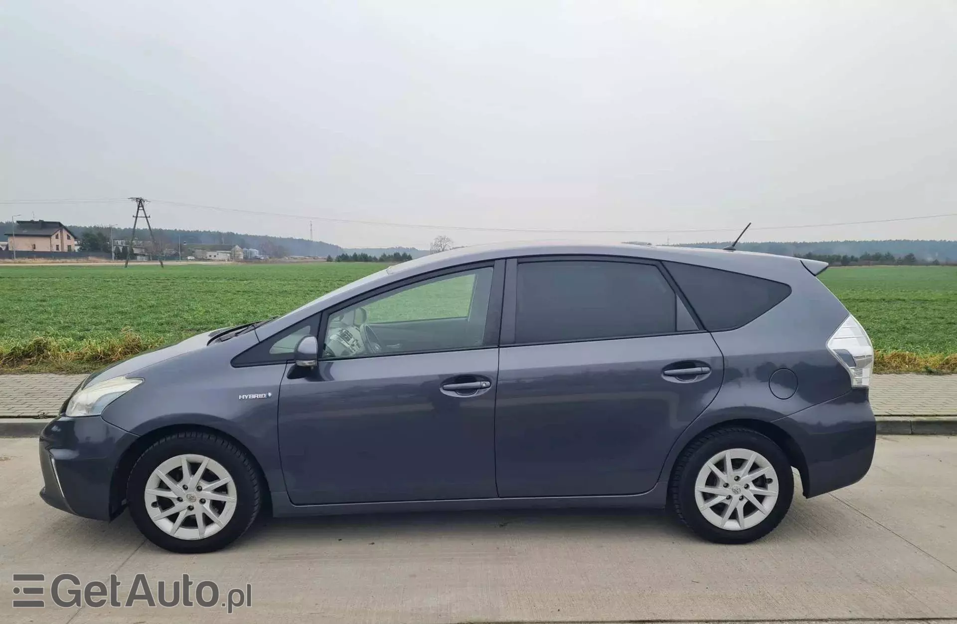 TOYOTA Prius Plus 