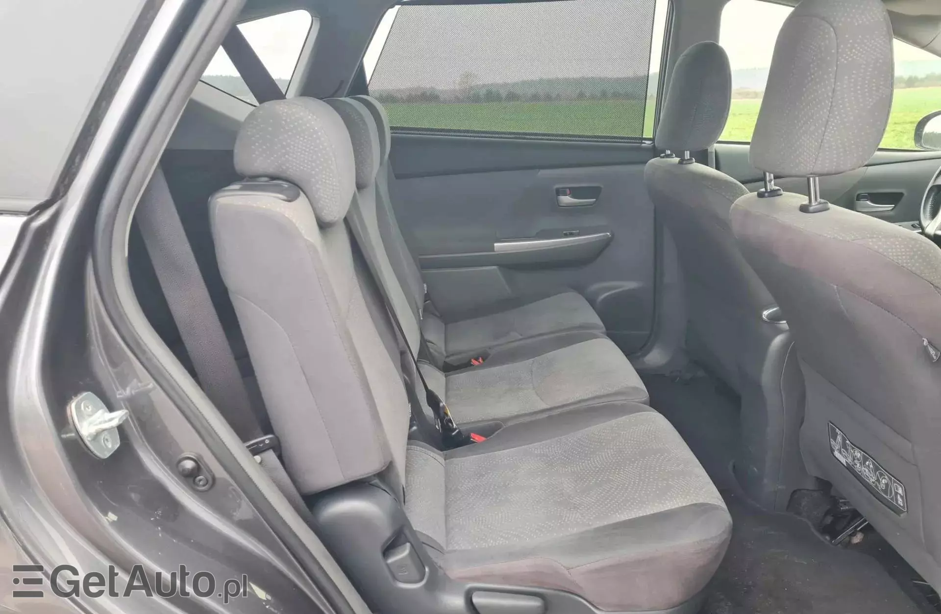 TOYOTA Prius Plus 