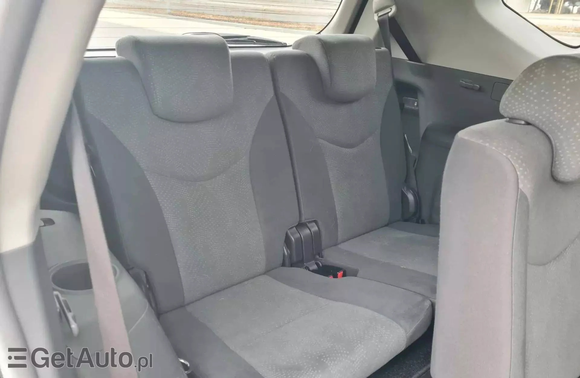 TOYOTA Prius Plus 