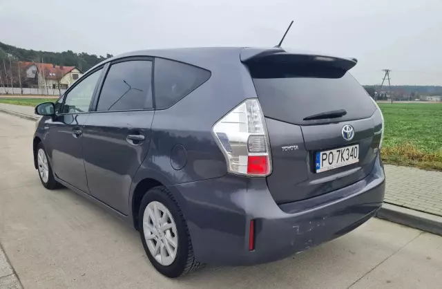 TOYOTA Prius Plus 