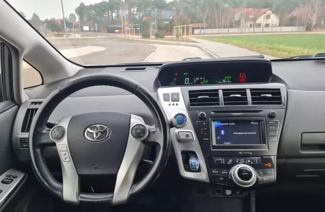 TOYOTA Prius Plus 