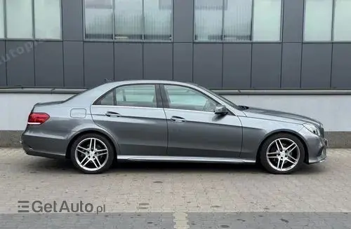 MERCEDES-BENZ Klasa E 