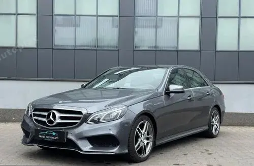 MERCEDES-BENZ Klasa E 
