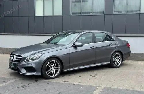 MERCEDES-BENZ Klasa E 