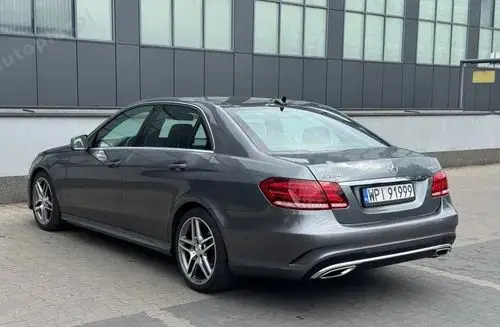 MERCEDES-BENZ Klasa E 