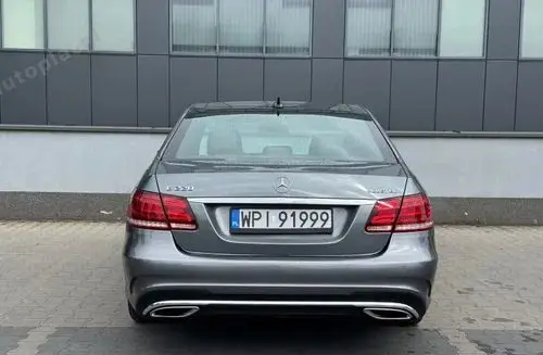 MERCEDES-BENZ Klasa E 