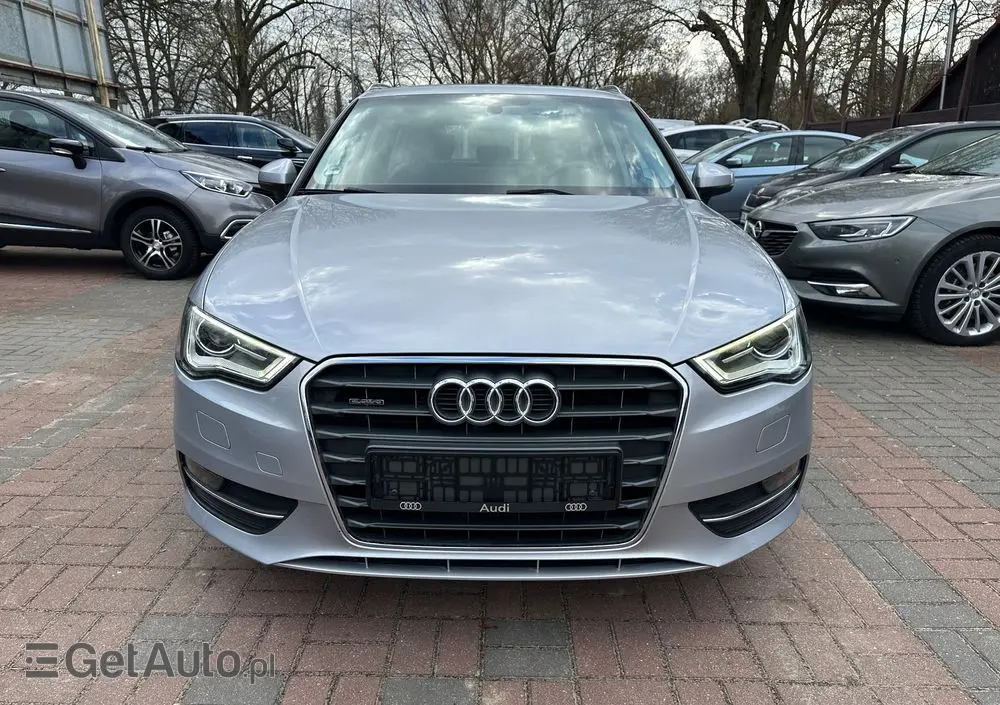 AUDI A3 Sportback 2.0 TDI quattro Attraction