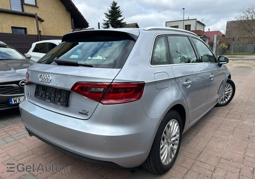 AUDI A3 Sportback 2.0 TDI quattro Attraction