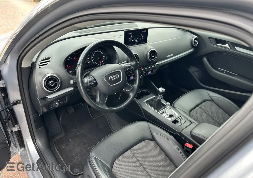 AUDI A3 Sportback 2.0 TDI quattro Attraction