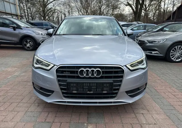 AUDI A3 Sportback 2.0 TDI quattro Attraction
