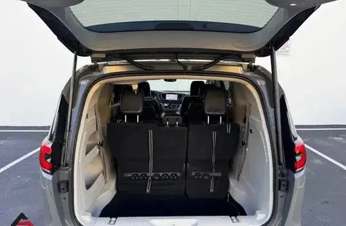 CHRYSLER Pacifica 