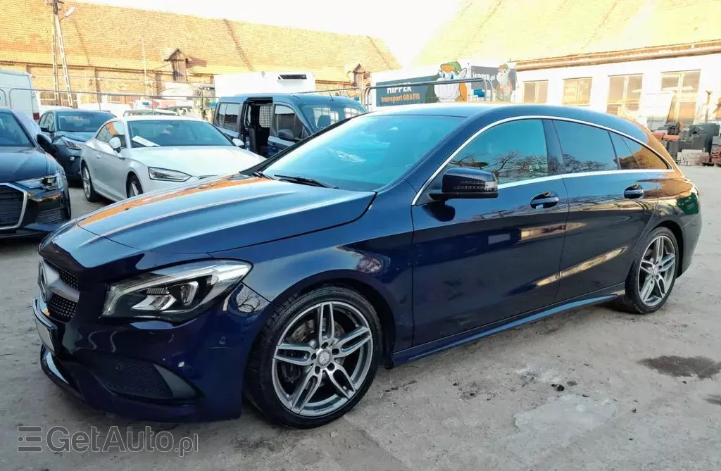MERCEDES-BENZ CLA 