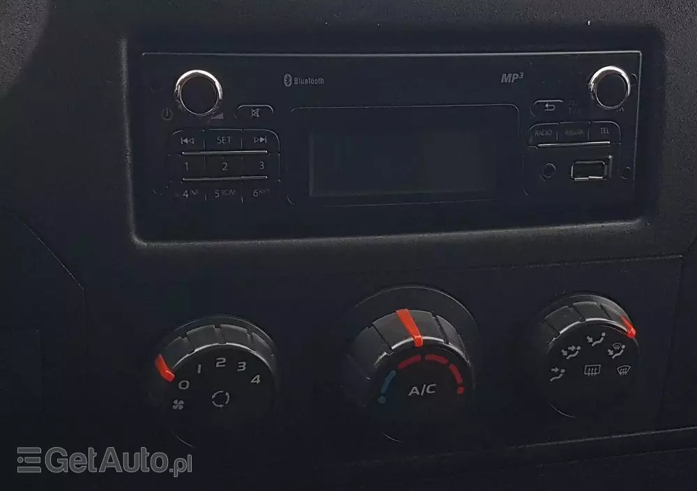 RENAULT MASTER KONTENER 8EP 4,21x2,23x2,22 KLIMA MANUAL KRAJOWY 6-BIEGÓW 