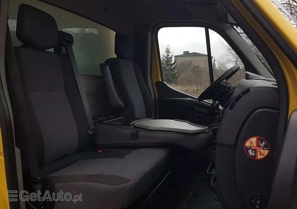RENAULT MASTER KONTENER 8EP 4,21x2,23x2,22 KLIMA MANUAL KRAJOWY 6-BIEGÓW 