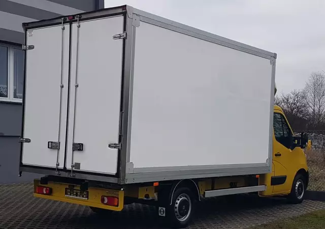 RENAULT MASTER KONTENER 8EP 4,21x2,23x2,22 KLIMA MANUAL KRAJOWY 6-BIEGÓW 