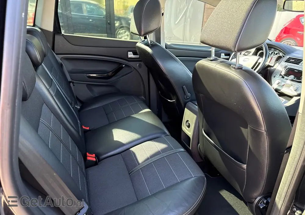 FORD Kuga 2.0 TDCi 4x4 Titanium