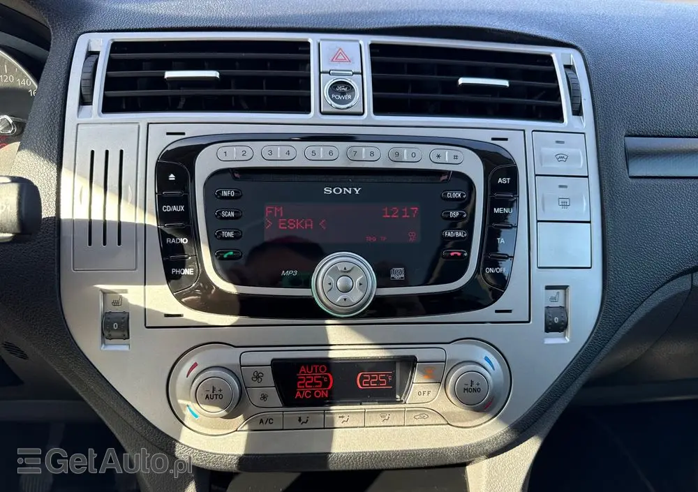 FORD Kuga 2.0 TDCi 4x4 Titanium