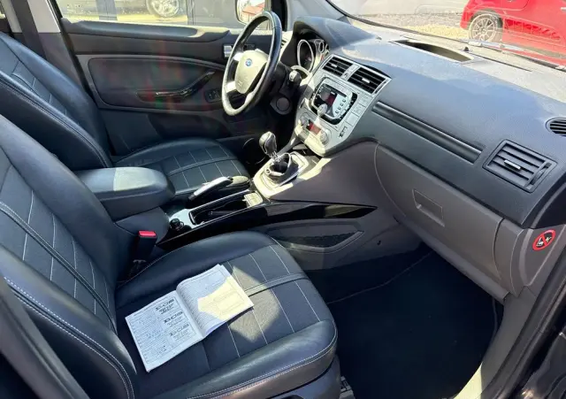 FORD Kuga 2.0 TDCi 4x4 Titanium