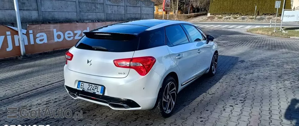 DS AUTOMOBILES DS 5 