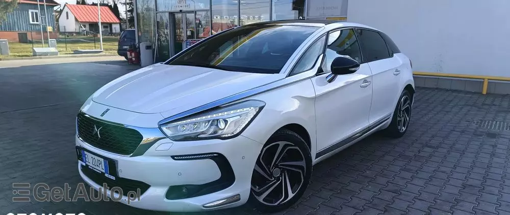 DS AUTOMOBILES DS 5 