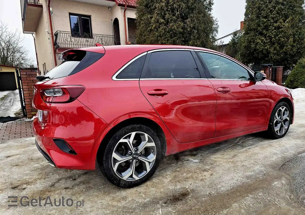 KIA Ceed 1.4 T-GDI L Business Line Plus