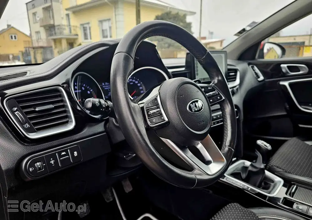 KIA Ceed 1.4 T-GDI L Business Line Plus