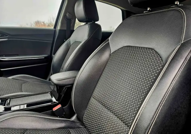 KIA Ceed 1.4 T-GDI L Business Line Plus