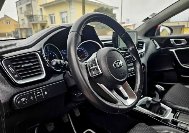 KIA Ceed 1.4 T-GDI L Business Line Plus