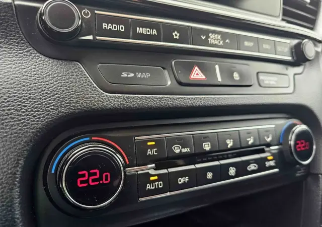 KIA Ceed 1.4 T-GDI L Business Line Plus