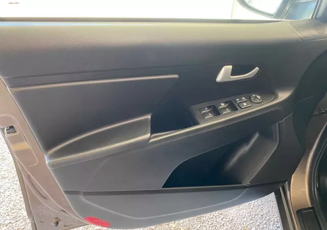 KIA Sportage 1.6 GDI Business Line M 2WD