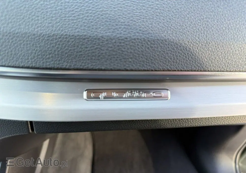 AUDI Q5 50 TFSI e Quattro S Line S tronic