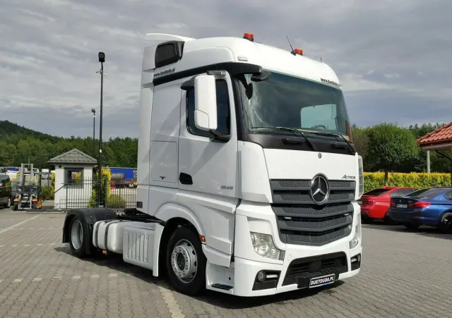 MERCEDES-BENZ ACTROS 1845 Euro 6 Low Deck Mega !!! 