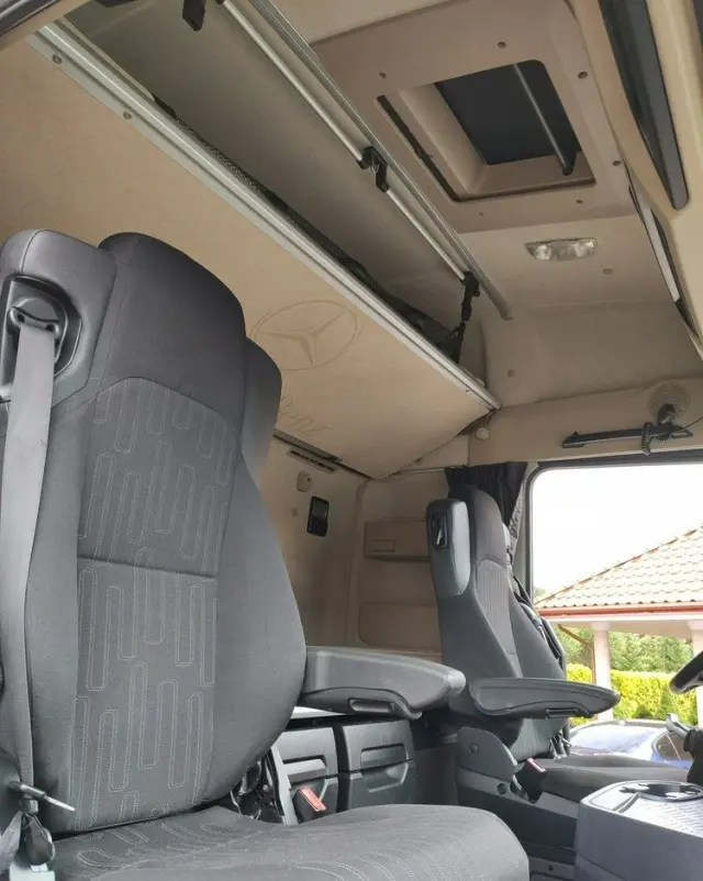 MERCEDES-BENZ ACTROS 1845 Euro 6 Low Deck Mega !!! 