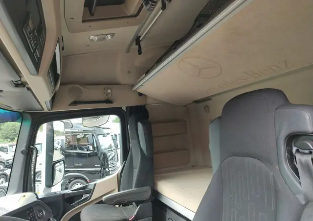 MERCEDES-BENZ ACTROS 1845 Euro 6 Low Deck Mega !!! 