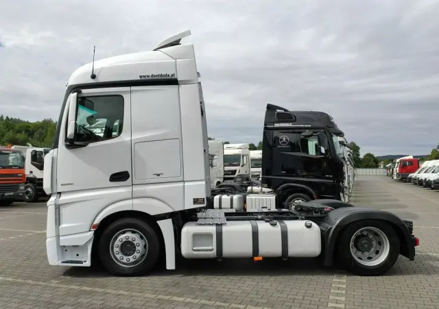 MERCEDES-BENZ ACTROS 1845 Euro 6 Low Deck Mega !!! 