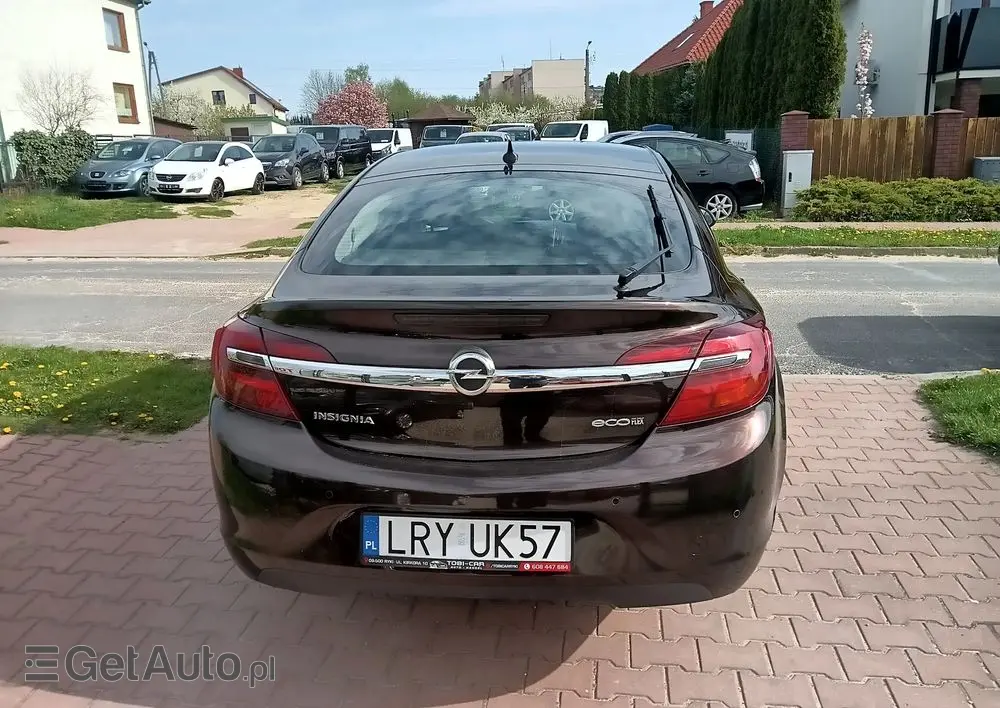 OPEL Insignia 