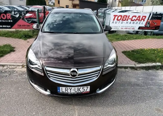 OPEL Insignia 