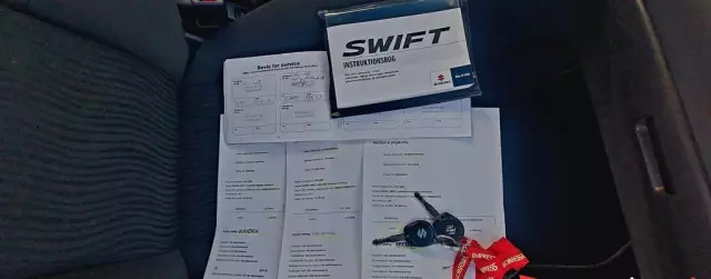 SUZUKI Swift 