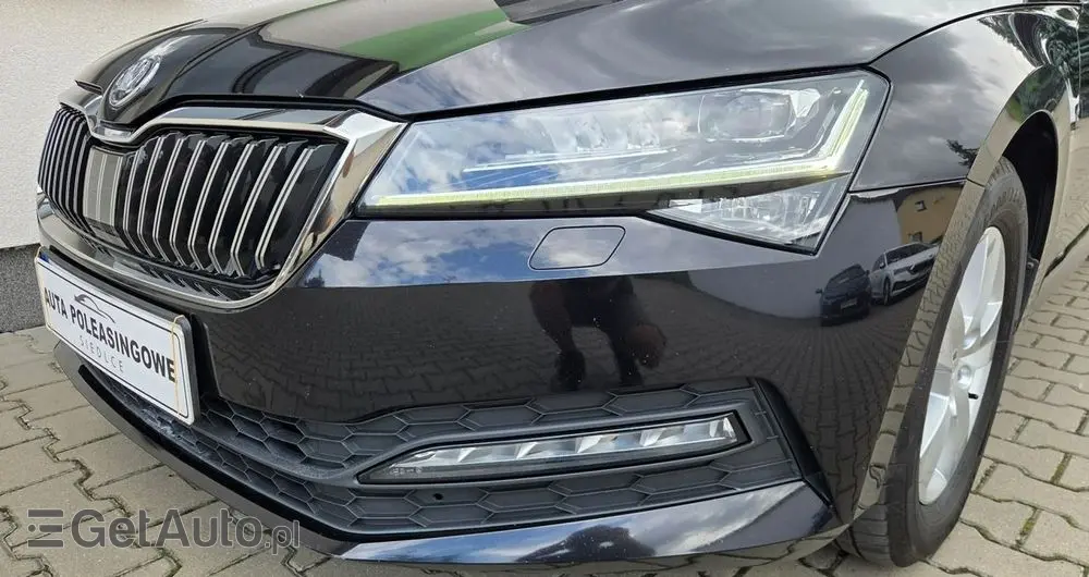 SKODA Superb 1.5 TSI Ambition DSG