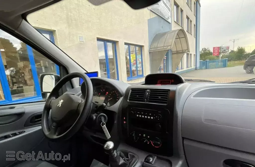 PEUGEOT Expert 