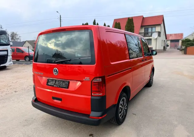 VOLKSWAGEN Transporter/T6/2.0 Tdi/ 150hp/Webasto/ 4motion/ASO/4x4/Jak nowy/Bezwypadkowy /opel/vw/peugeot/citroen 