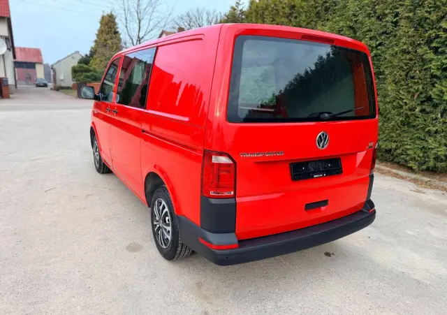VOLKSWAGEN Transporter/T6/2.0 Tdi/ 150hp/Webasto/ 4motion/ASO/4x4/Jak nowy/Bezwypadkowy /opel/vw/peugeot/citroen 