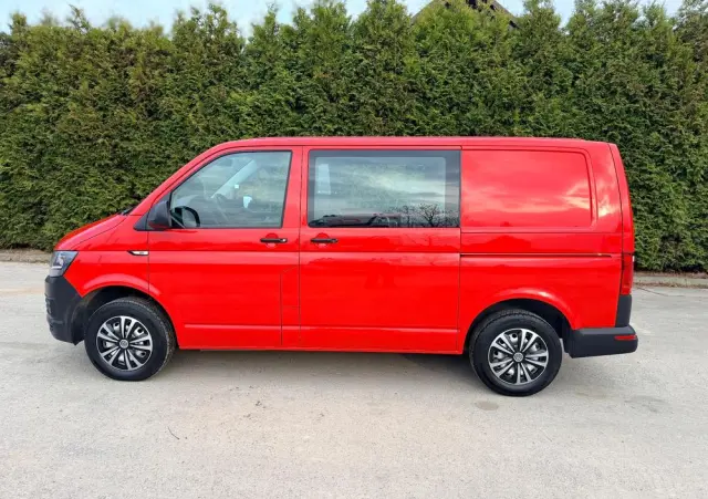 VOLKSWAGEN Transporter/T6/2.0 Tdi/ 150hp/Webasto/ 4motion/ASO/4x4/Jak nowy/Bezwypadkowy /opel/vw/peugeot/citroen 