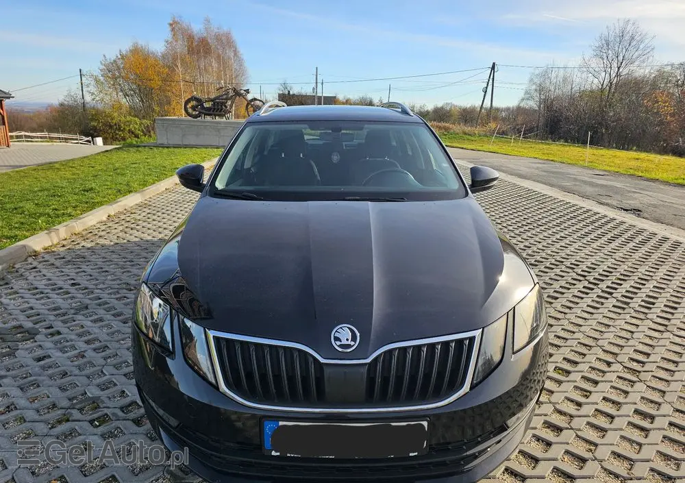 SKODA Octavia Combi 1.4 TSI (Green tec) Style