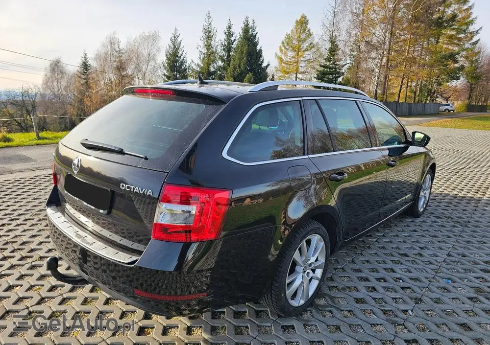 SKODA Octavia Combi 1.4 TSI (Green tec) Style