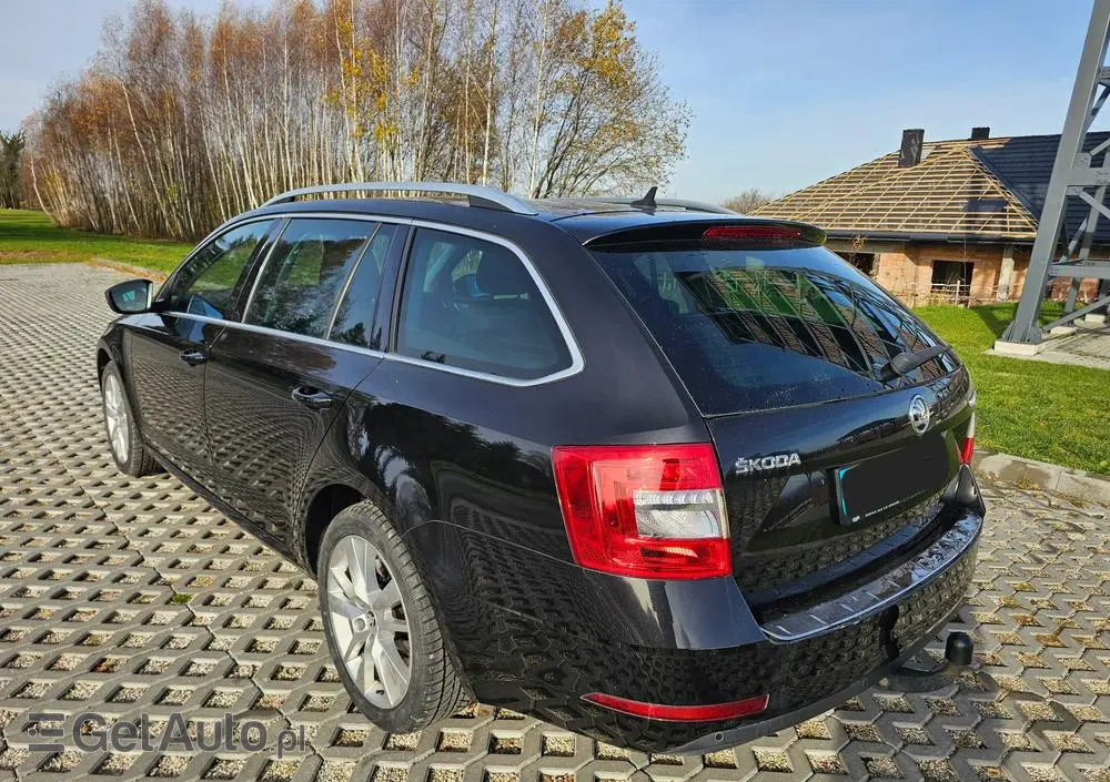 SKODA Octavia Combi 1.4 TSI (Green tec) Style