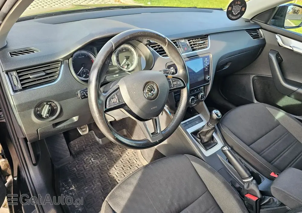 SKODA Octavia Combi 1.4 TSI (Green tec) Style